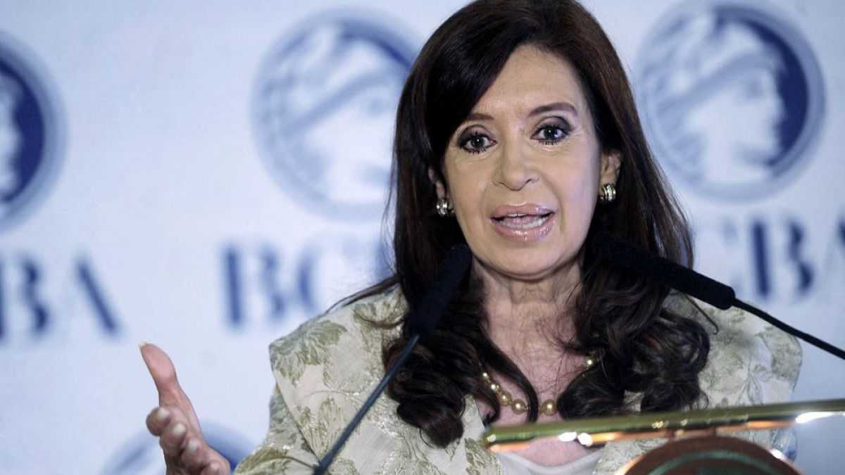 altText(Legisladores del FpV no dan por descartado que Cristina Kirchner sea candidata)}