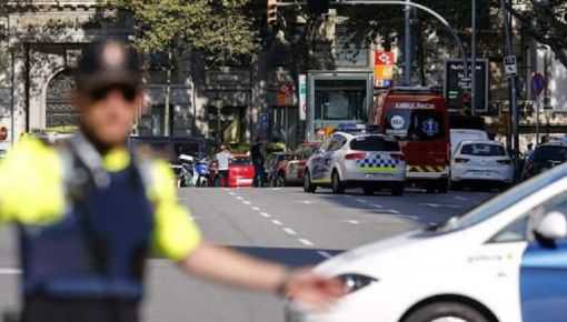 altText(Las cifras del horror en Barcelona: 14 muertos, 120 heridos y 4 detenidos)}