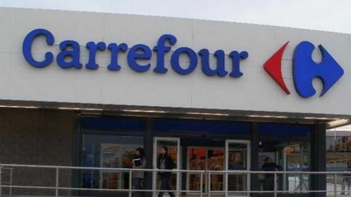 altText(Carrefour presentó un procedimiento preventivo de crisis y se temen despidos masivos)}