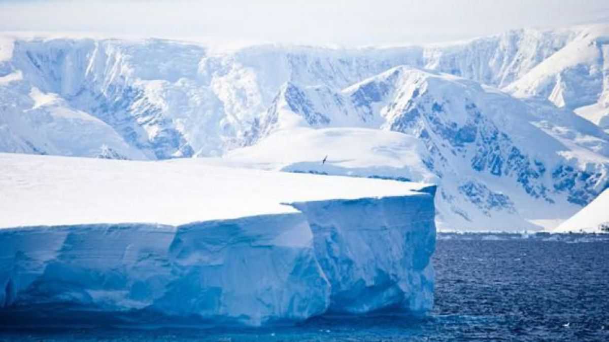 altText(La Antártida se derrite 6 veces más rápido que hace 40 años)}