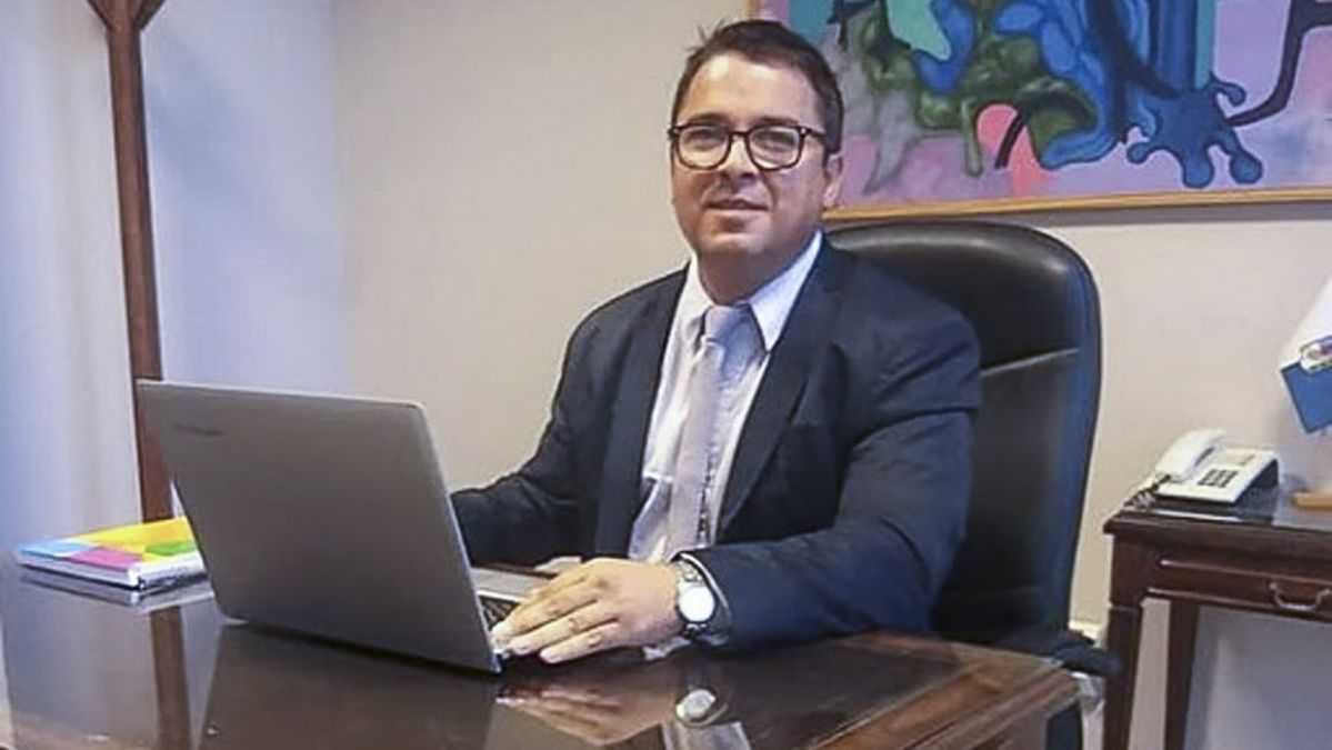 <p>El senador provincial Ariel Rosendo fue detenido en el marco de una denuncia por violencia de género y robo.</p> (Télam)