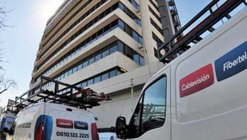 El Gobierno apura a las empresas de telecomunicaciones para que devuelvan lo que cobraron de más