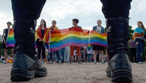 altText(Rusia busca endurecer sus leyes contra el colectivo LGBTIQ+)}