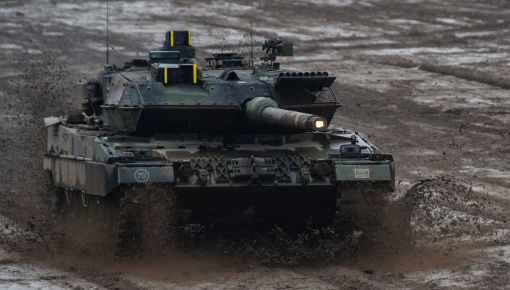 altText(Alemania cede a la presión: enviará 14 tanques Leopard a Ucrania)}