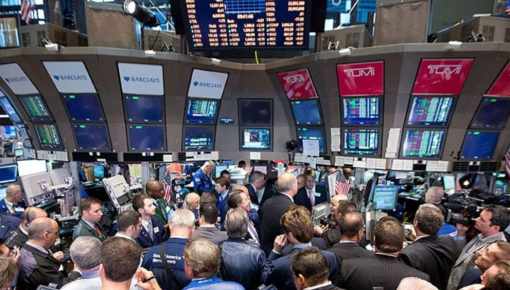BlackRock impuso un corralito, bloqueó retiros, armó una corrida y se derrumbó