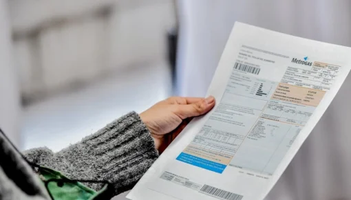 Llega en agosto el incremento en las tarifas de luz y gas