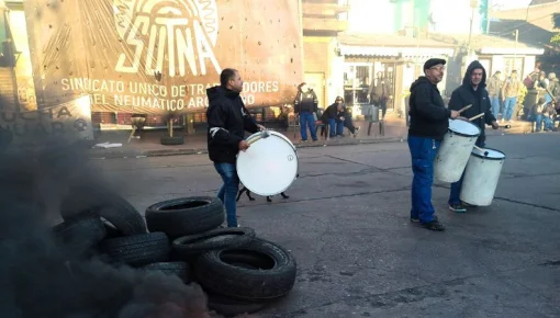 Bridgestone amenaza con despidos por la 