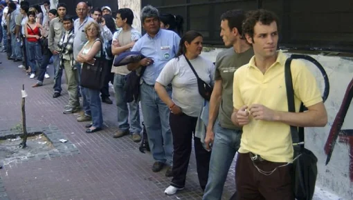 Alarmante: se duplican las prestaciones por desempleo en el primer semestre de 2024