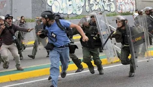 Denunciaron la detención de 14 periodistas en Caracas