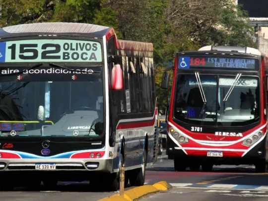 Los colectivos del AMBA perdieron 28 millones de viajes en un año: las tarifas subieron mucho más que la inflación
