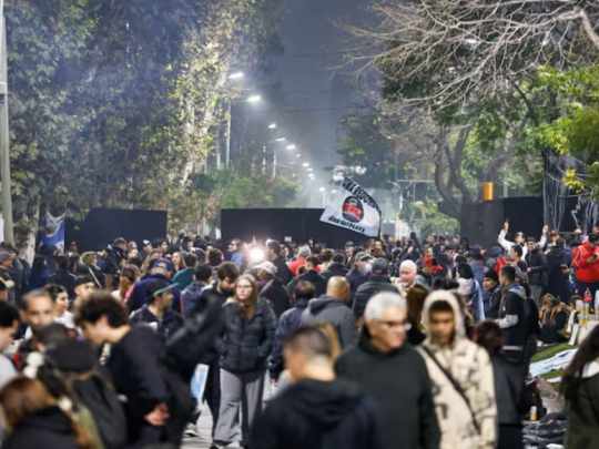 La voz de una generación: seguidores llegan por miles para rendir homenaje al Indio Solari
