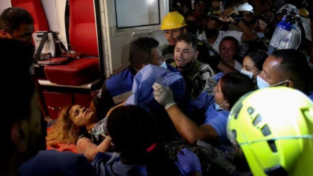Terremoto en Colombia: rescatan con vida a una mujer y crece la emergencia