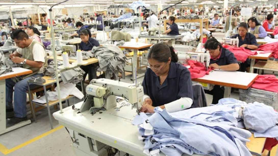 Crisis en la industria textil: la actividad cayó un 20% en 2026