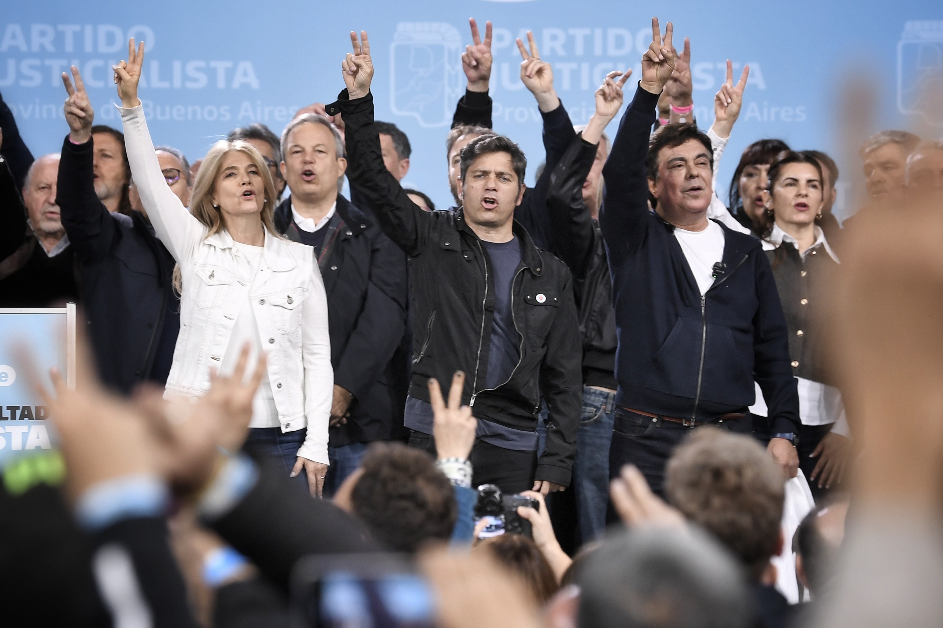 Kicillof encabezó un acto por el Día de la Lealtad en La Matanza